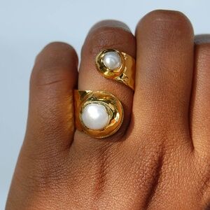 Fresh pearl ring